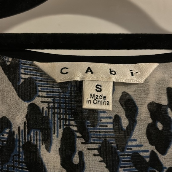 Cabi Leopard Print Button Up Shirt - Picture 2 of 4